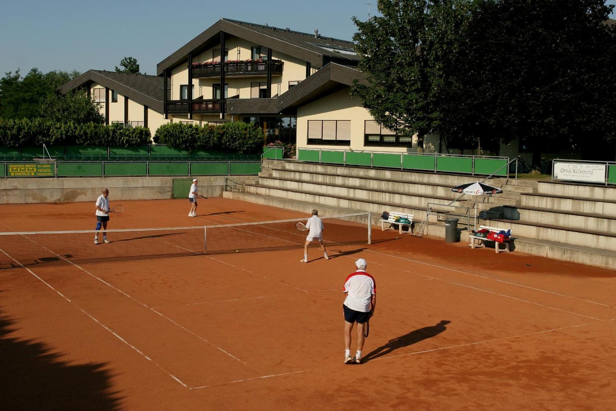 Tennis- Und Freizeitzentrum Neudorfl Экстерьер фото